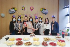 2020年11月份华体会（中国）员工生日会 生活需要仪式感，工作需要归