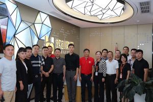 欢迎宜春市团委书记、商会及青企等一行领导莅临华体会（中国）人力集团指导