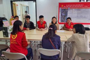 浓浓关爱暖人心，华体会（中国）集团党支部慰问困难单亲家庭