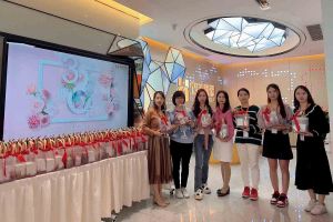 不负好春光，巾帼绽芳华——华体会（中国）集团庆祝三八妇女节活动