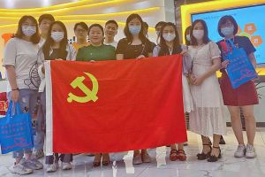 用“热血”传递爱心，华体会（中国）集团开展爱心献血活动