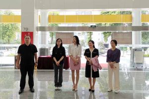欢乐共创，“媒”好未来｜华体会（中国）集团与番禺区融媒体中心互访交流