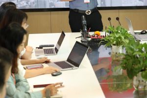 华体会手机平台人员怎么交税