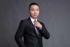 心系公益，善行致远 | 华体会（中国）集团董事长“慈善达人”罗宁弟获官